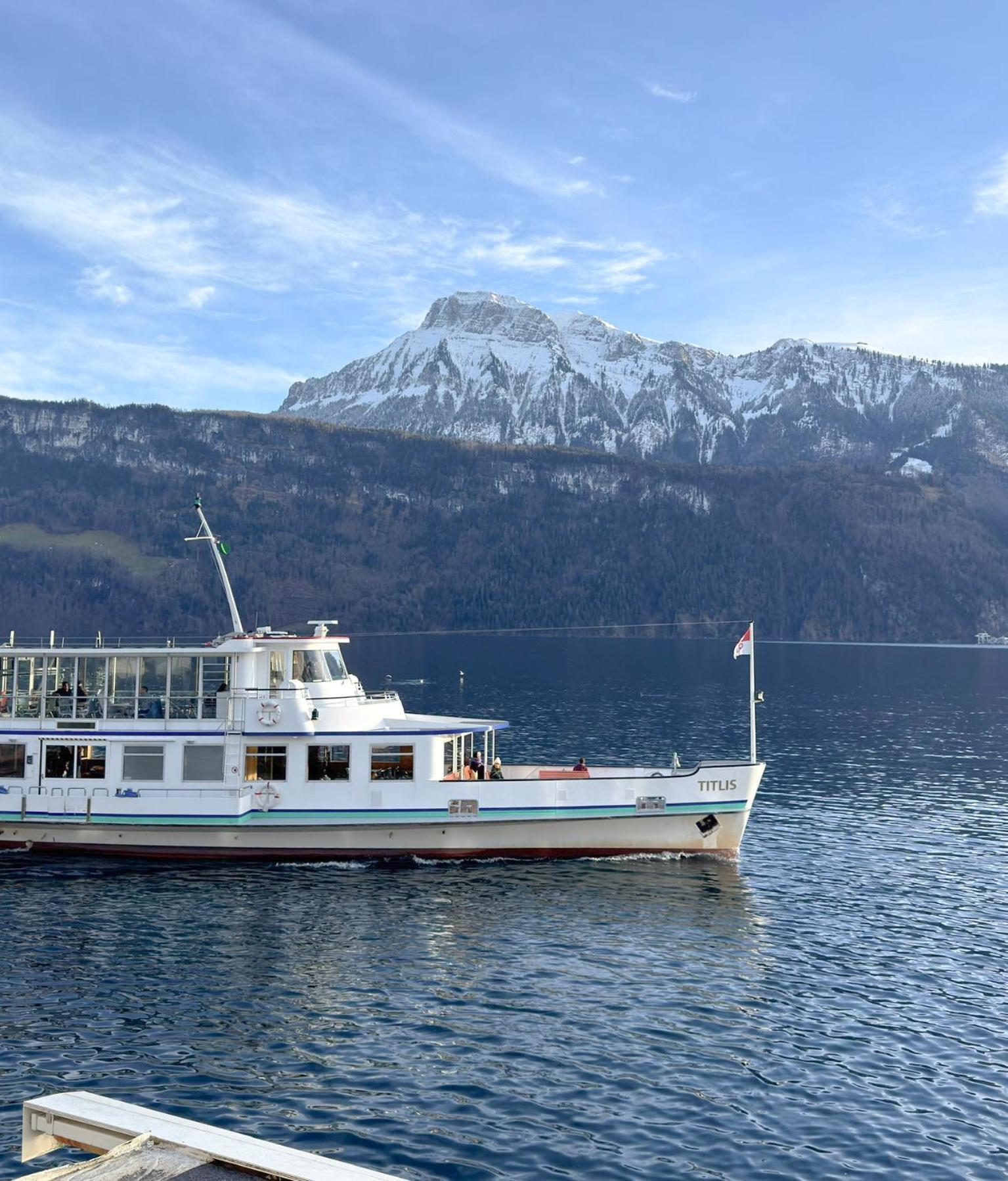Seehotel Schwert Gersau Exterior photo